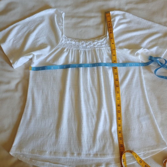 Cable & Gauge peasant top - Picture 2 of 5